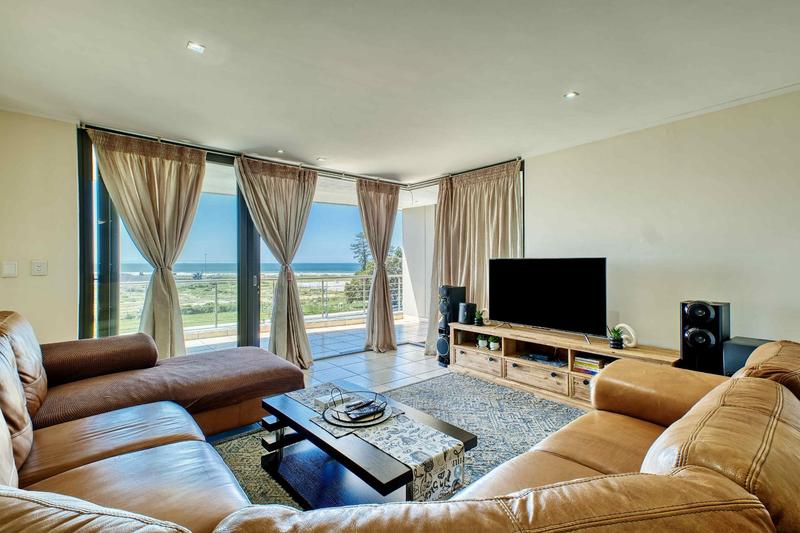 2 Bedroom Property for Sale in Humewood Eastern Cape